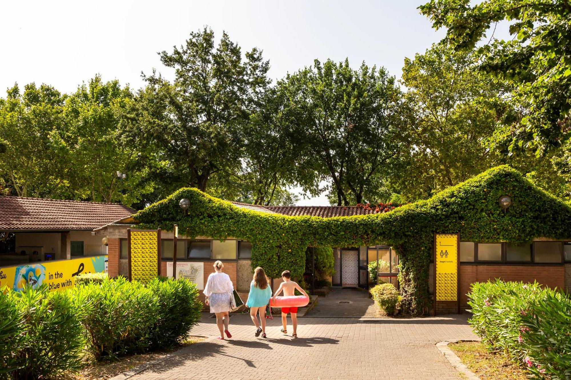 Hu I Pini Village Фиано Романо Екстериор снимка